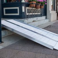 5' Single Fold Aluminum Portable ramp - Image 2