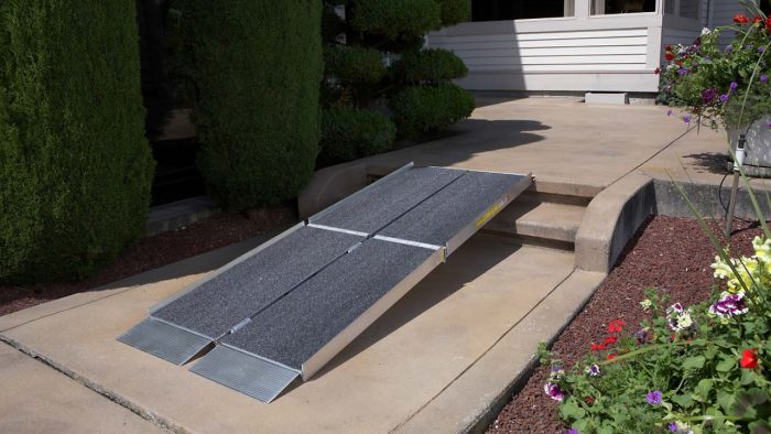 5' Trifold Aluminum Portable ramp