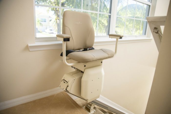 Harmar Pinnacle SL600 HD - Heavy duty Stair lift. Don't like the price? Let us know! - Image 4