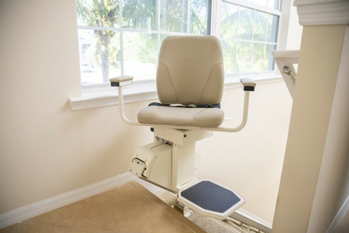 Harmar Pinnacle SL600 HD - Heavy duty Stair lift. Don't like the price? Let us know!